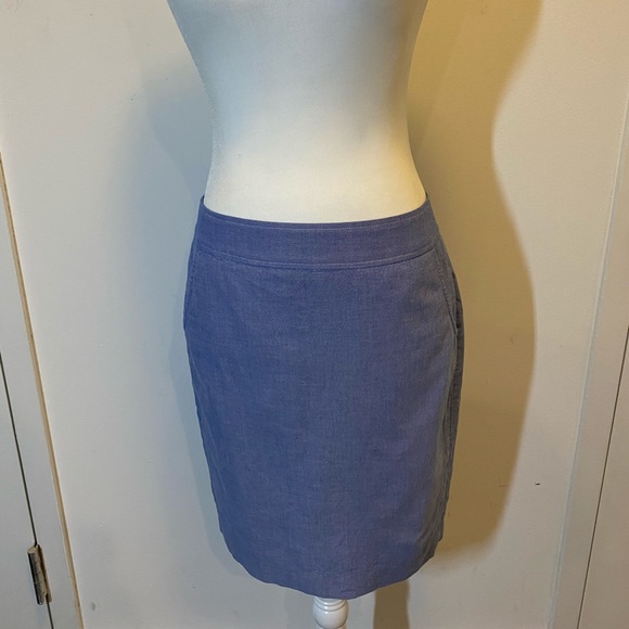 Pencil Skirt with Pockets - Picture 2 of 5